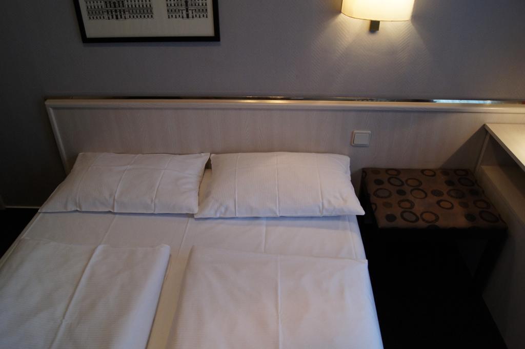 Berlin Plaza Hotel Am Kurfuerstendamm 객실 사진