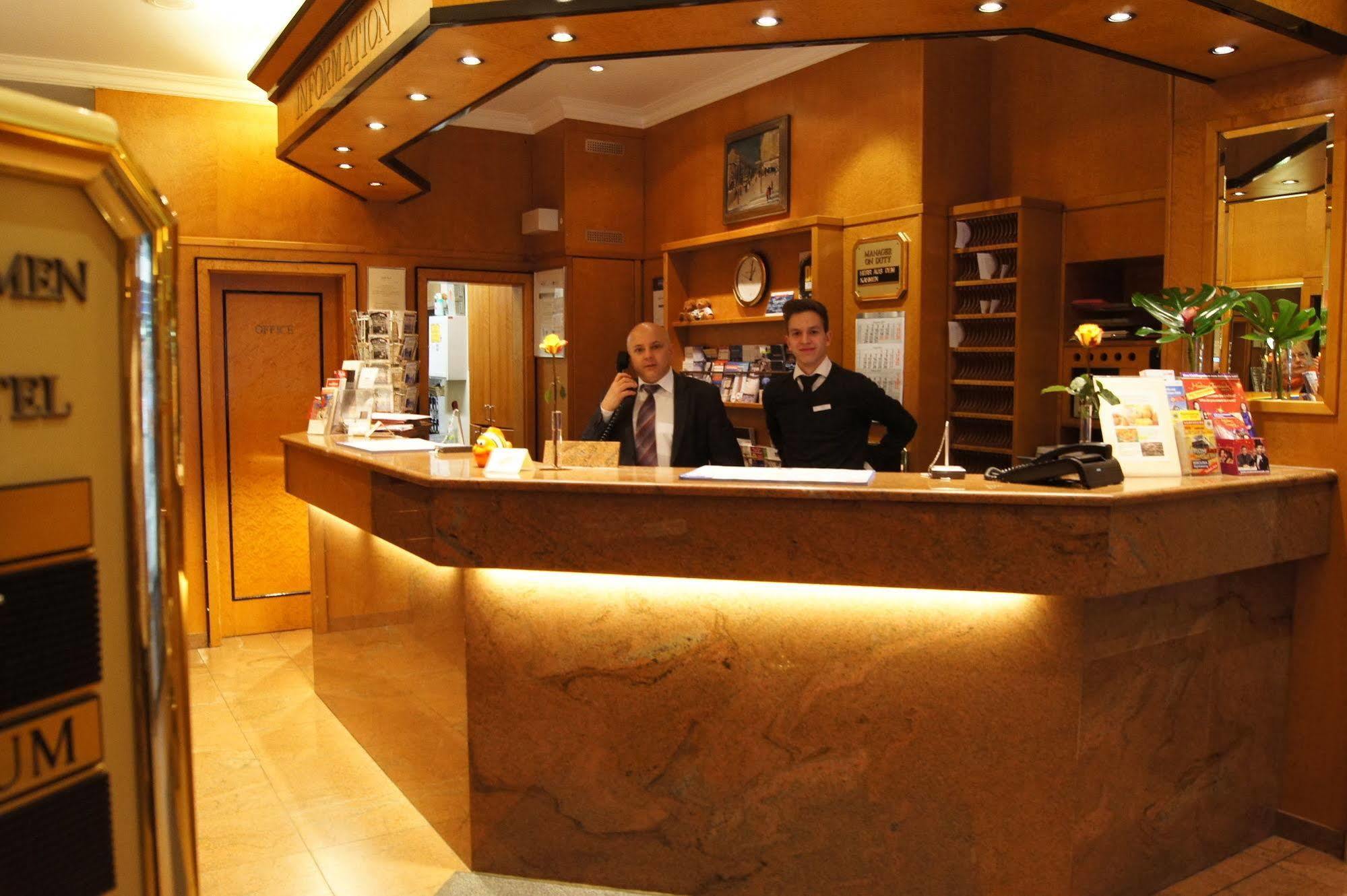 Berlin Plaza Hotel Am Kurfuerstendamm 외부 사진