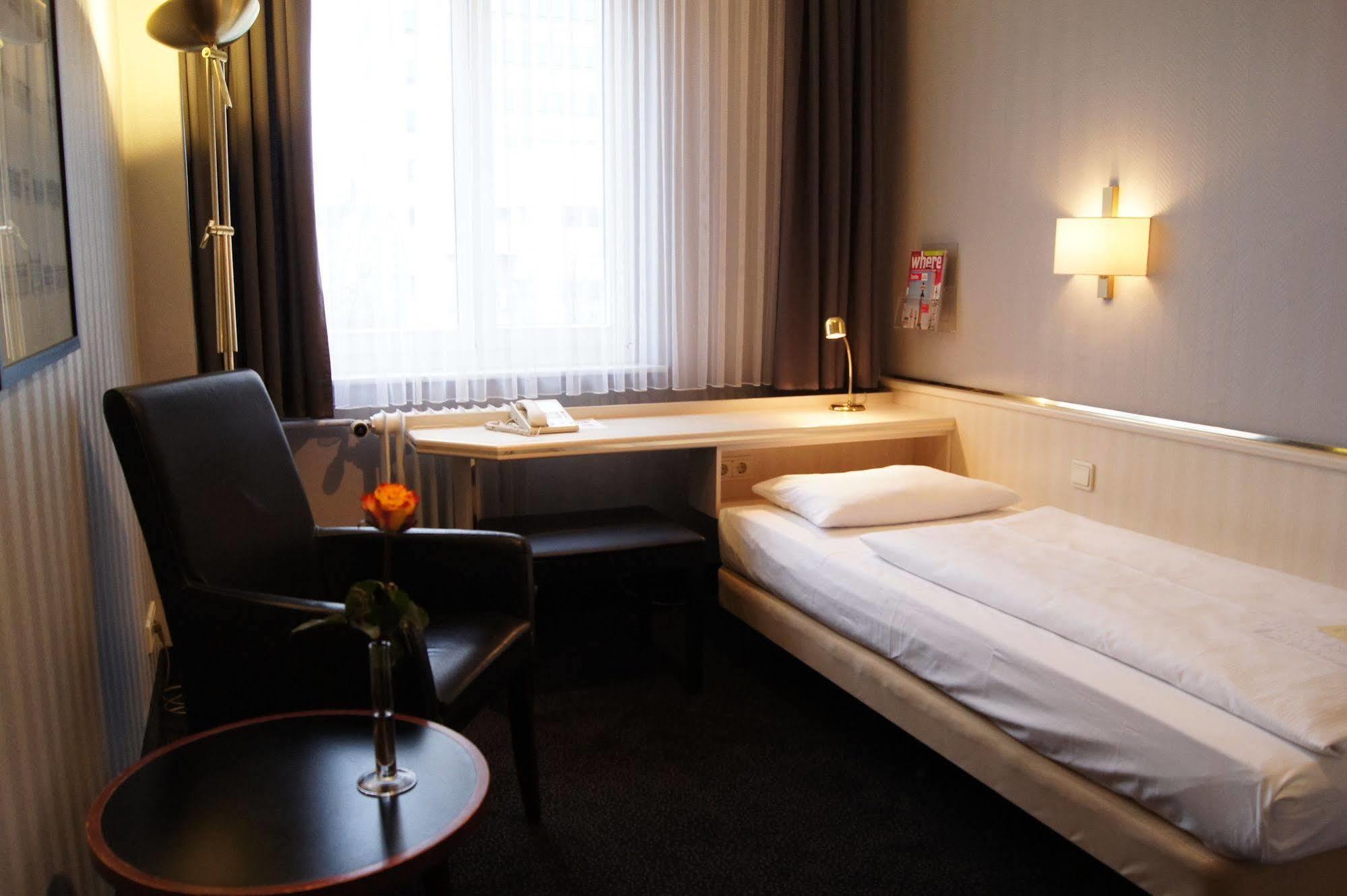 Berlin Plaza Hotel Am Kurfuerstendamm 외부 사진